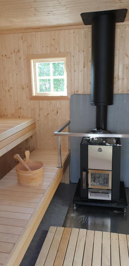 Lyngen Fjordcamp Villa Nord-Lenangen ภายนอก รูปภาพ
