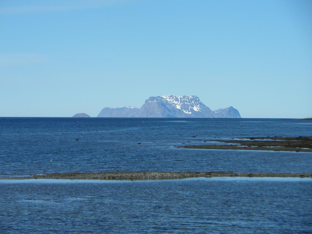 Lyngen Fjordcamp Villa Nord-Lenangen ภายนอก รูปภาพ