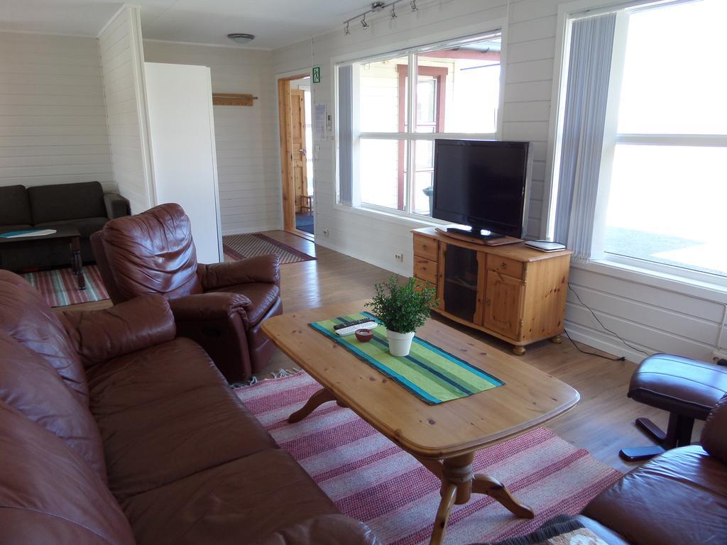 Lyngen Fjordcamp Villa Nord-Lenangen ภายนอก รูปภาพ